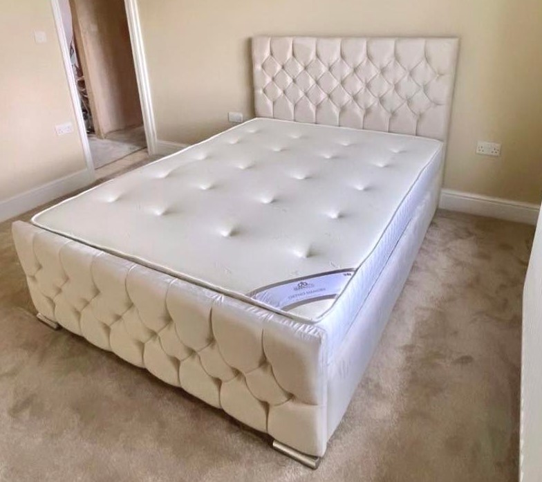Monaco Bed