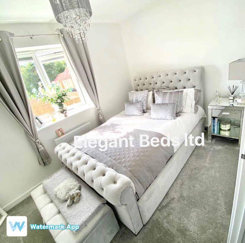 Chesterfield Bed - Image 13