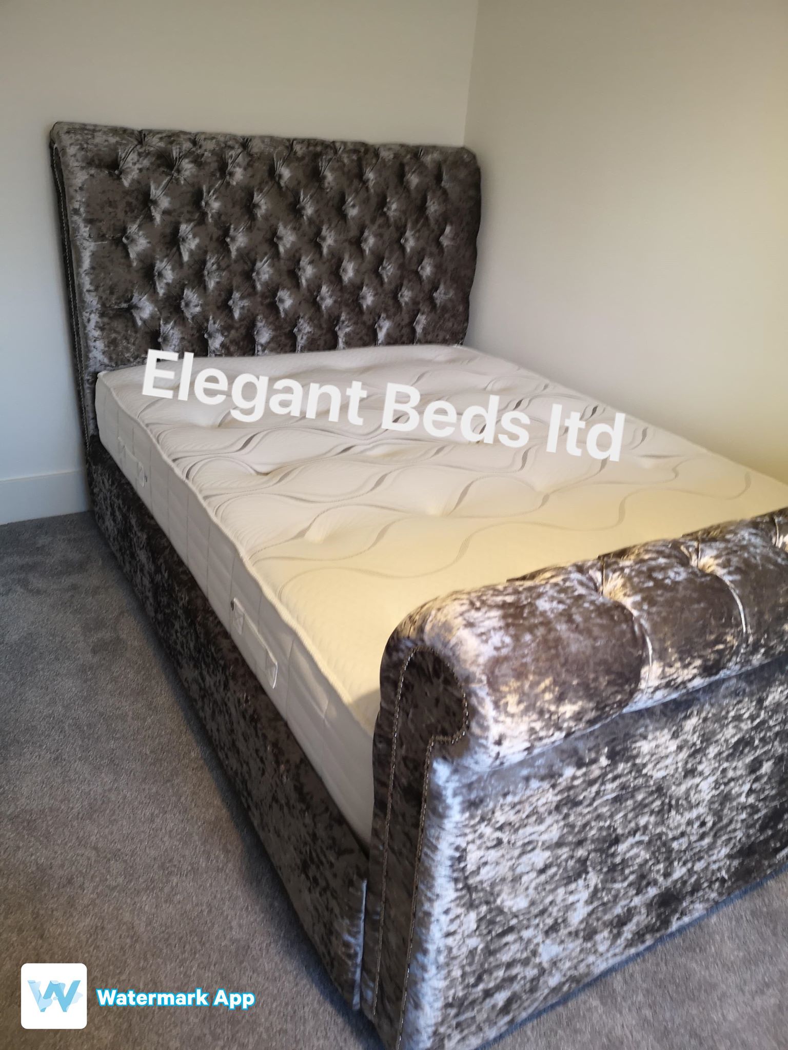 Chesterfield Bed - Image 12