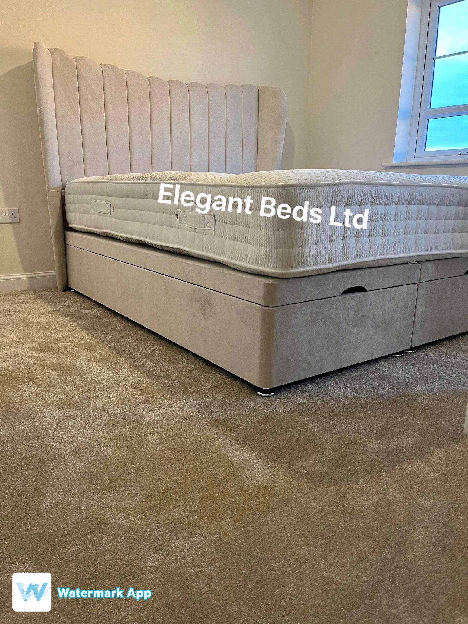 Madeleine Ottoman