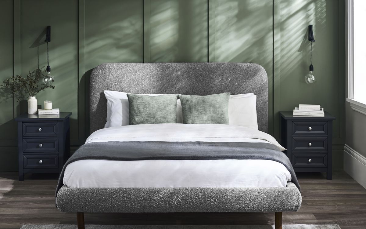 Belle Boucle Bed