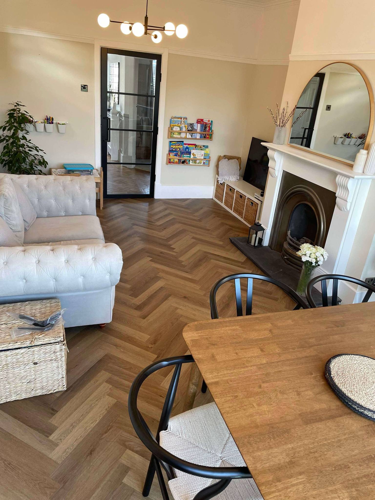 Colonia-Delamere Oak Large Parquet - Image 9