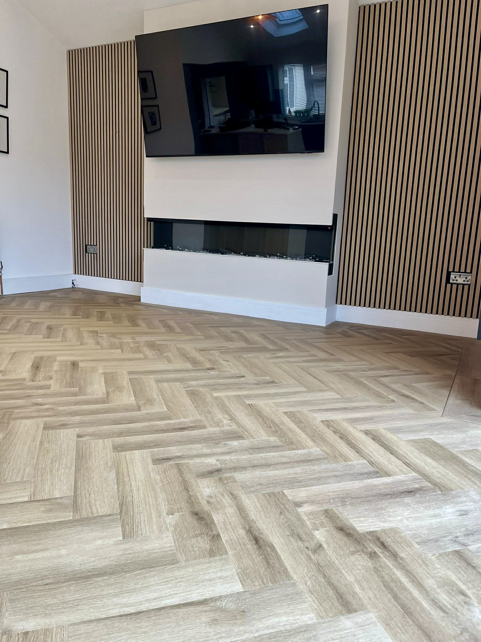 LG - Dusty Beige Large Parquet - Image 3