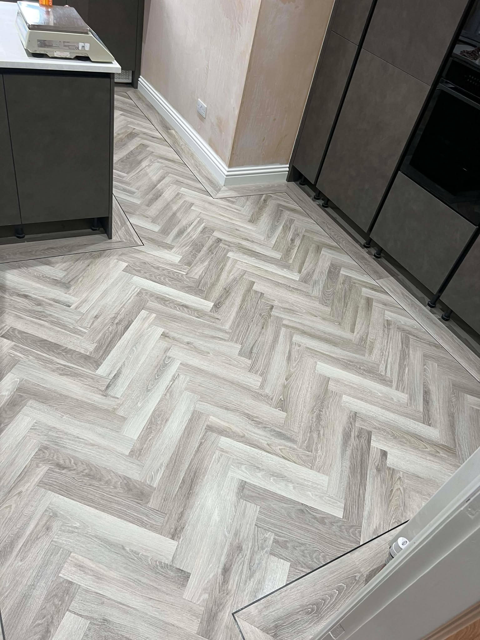 Camaro - Waterside Large Parquet - Image 4